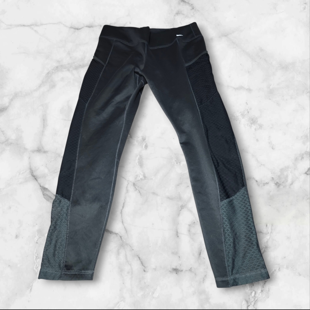 Womens Nike Leggings - Picture 2 of 6